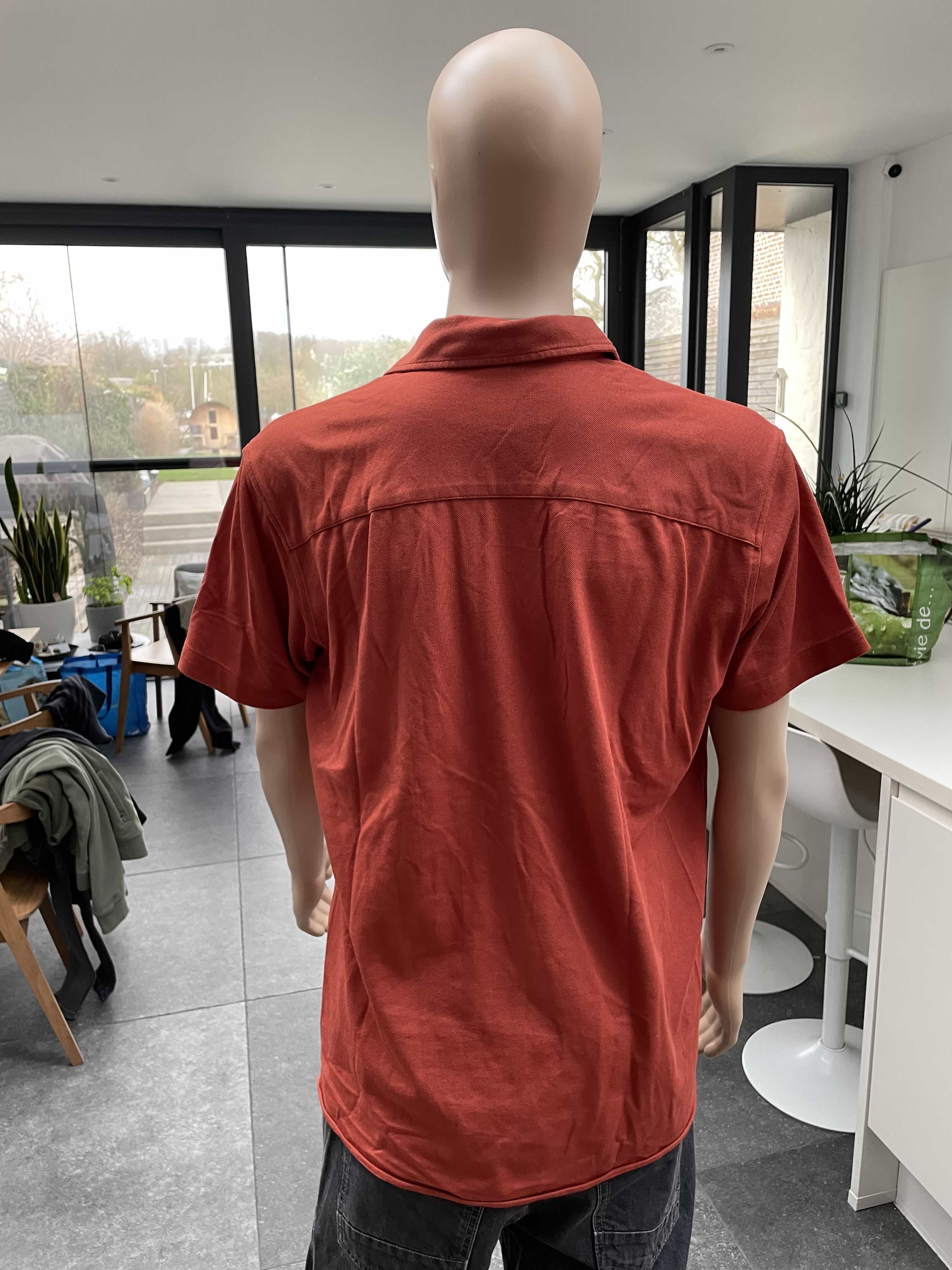 <i class="fa fa-undo" aria-hidden="true"></i>