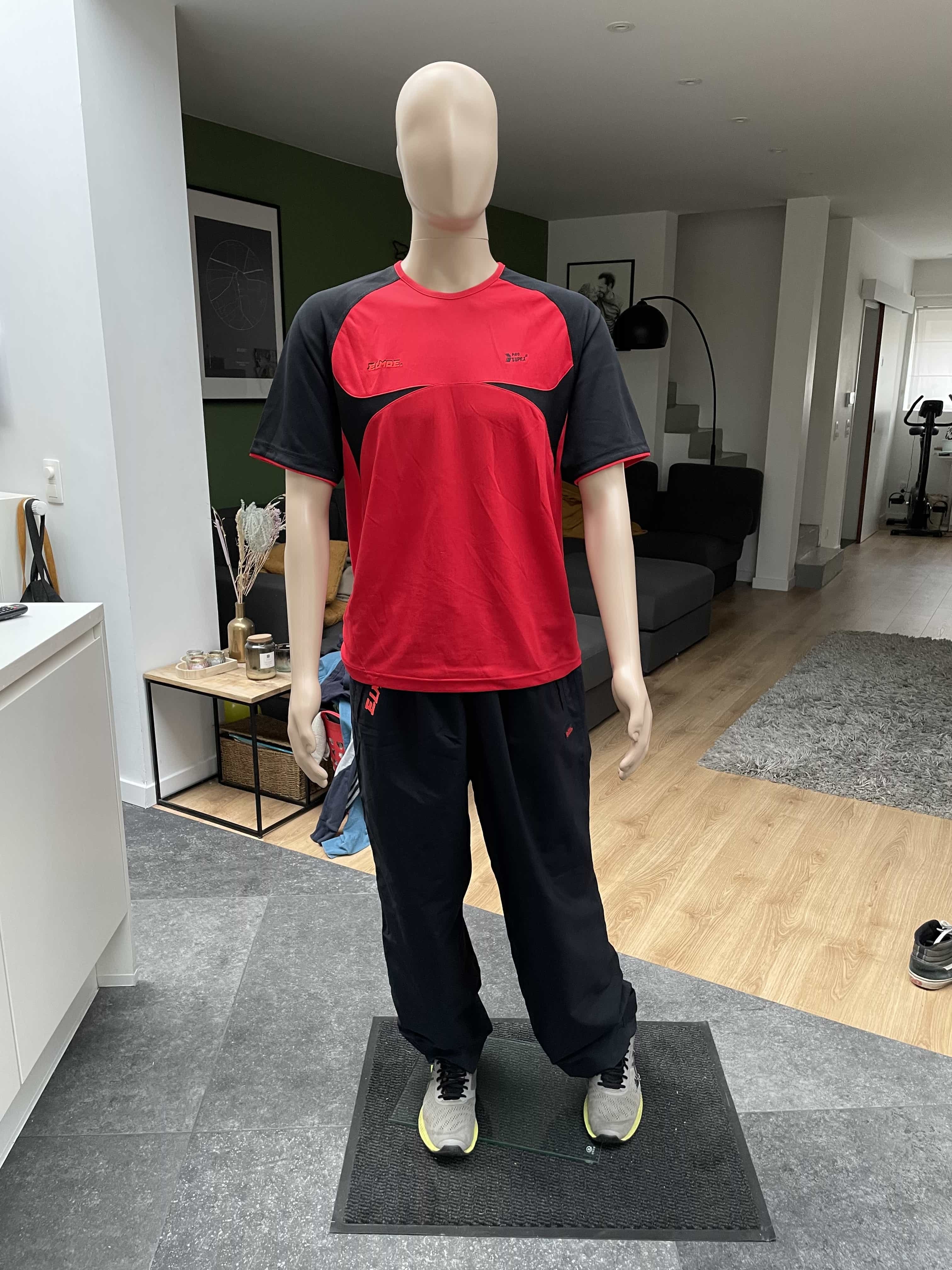 <i class="fa fa-forward" aria-hidden="true"></i>