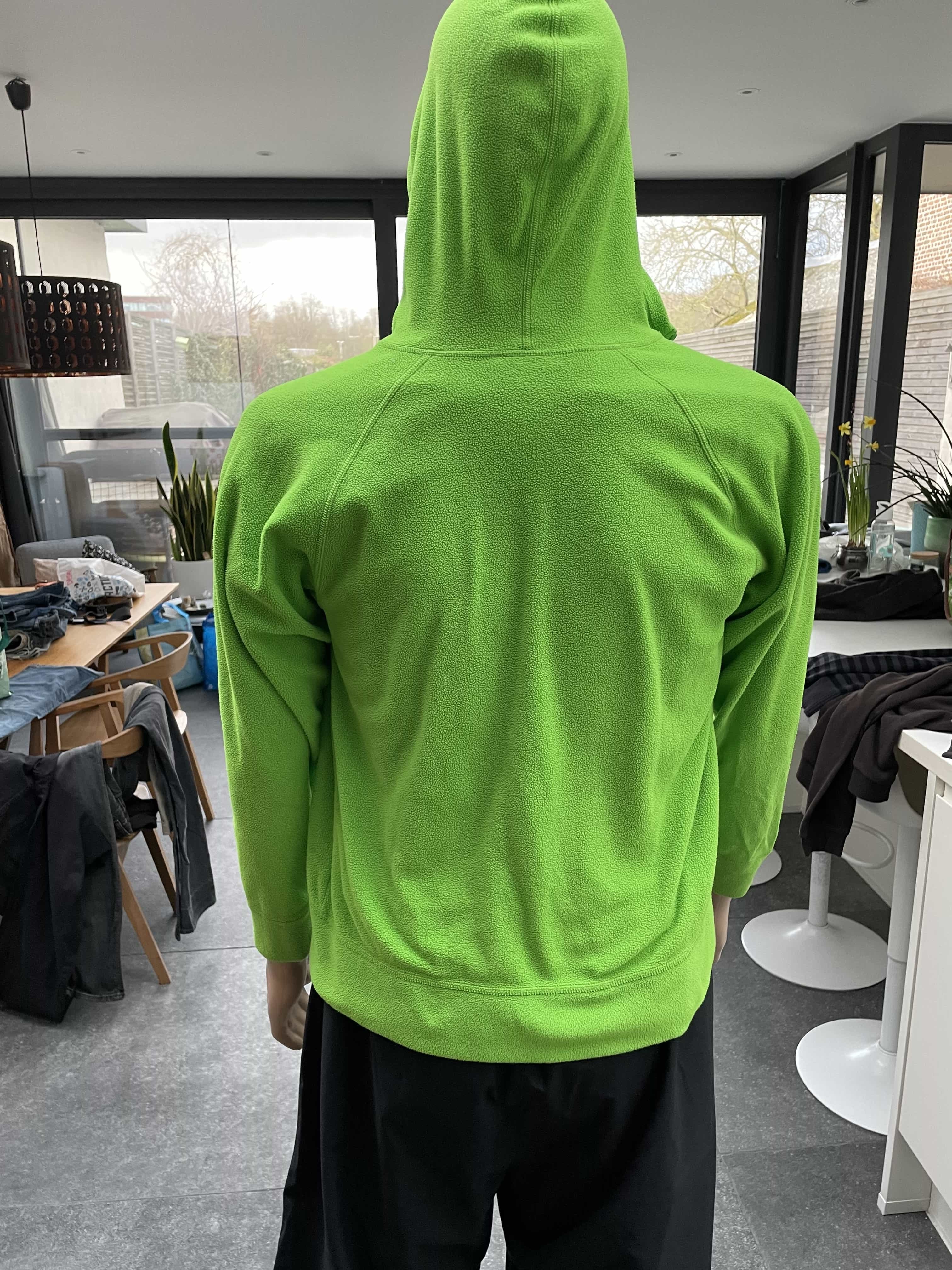 <i class="fa fa-undo" aria-hidden="true"></i>