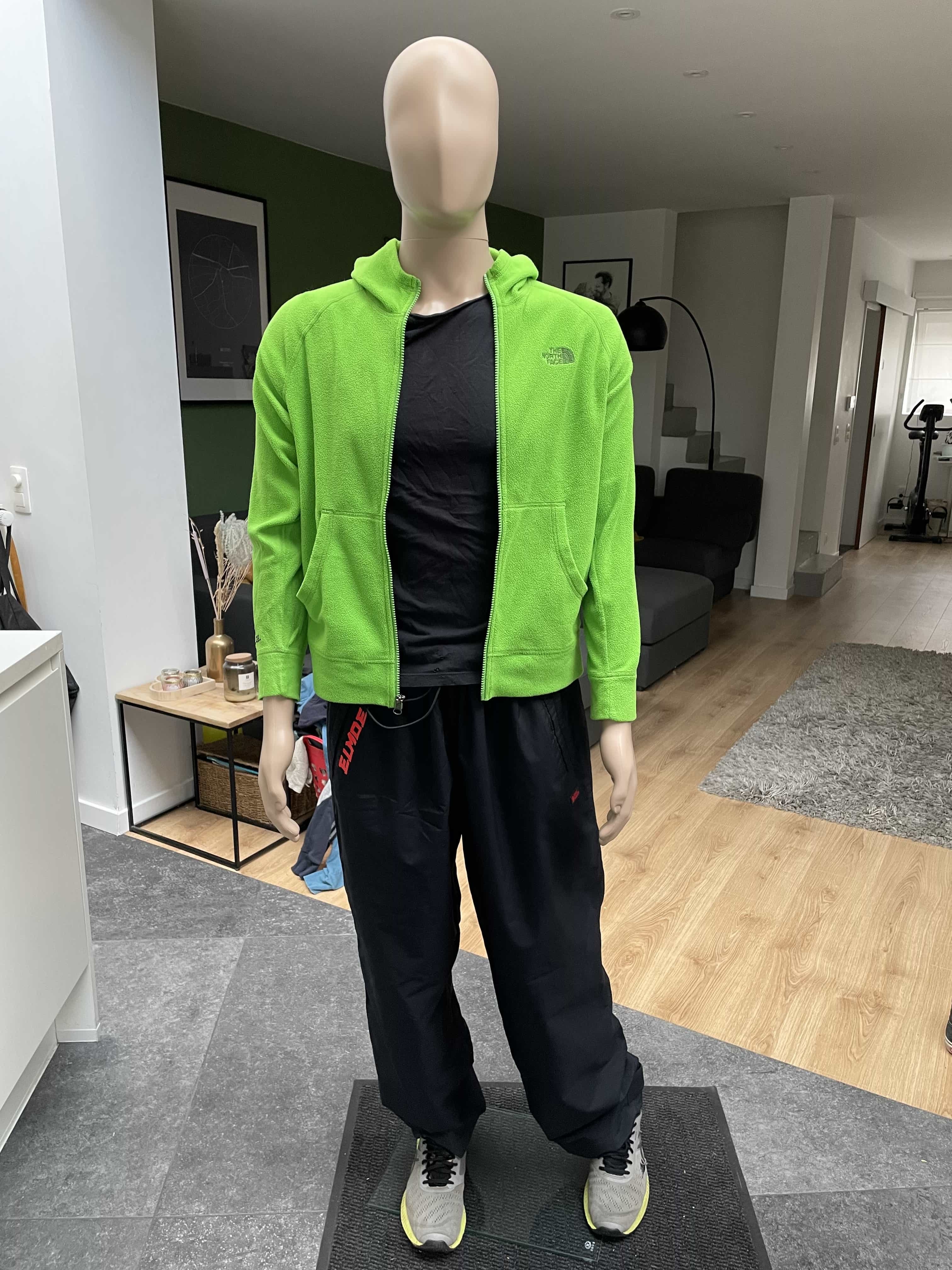 <i class="fa fa-forward" aria-hidden="true"></i>