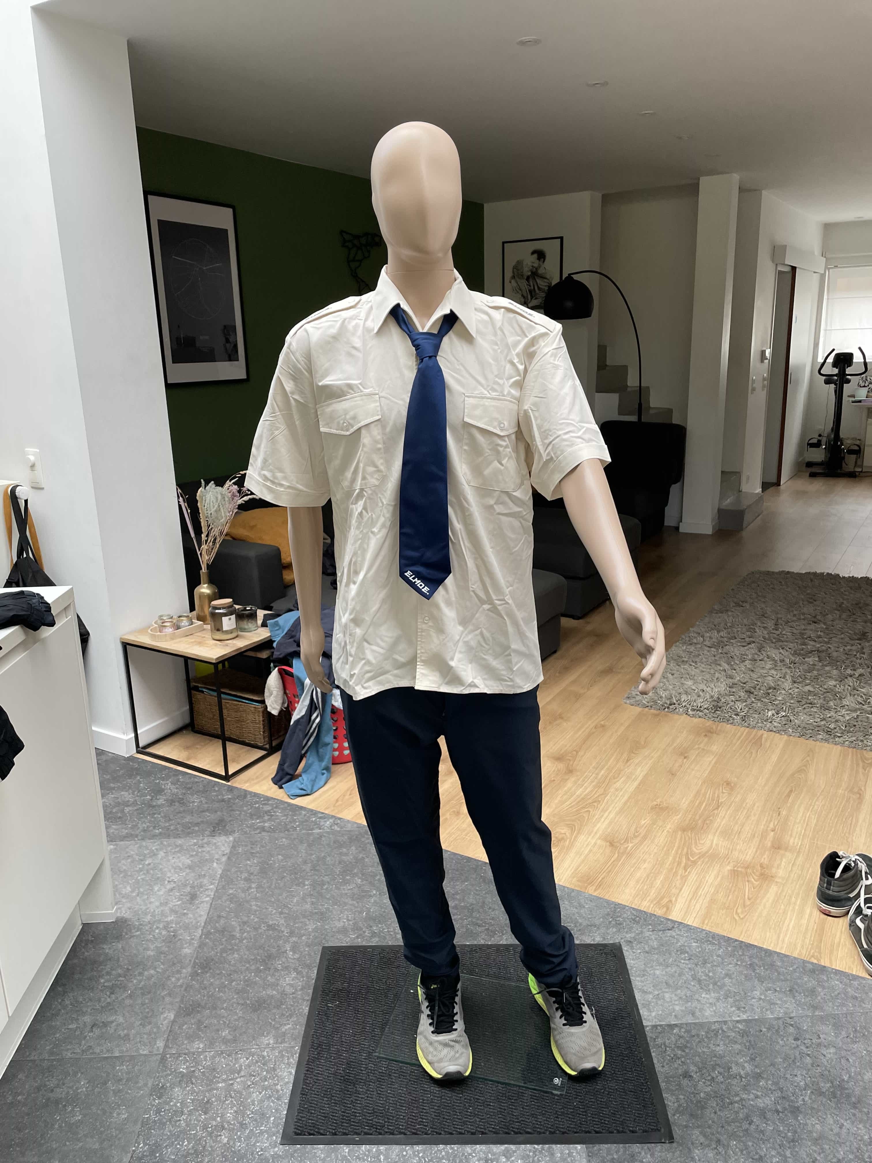 <i class="fa fa-forward" aria-hidden="true"></i>