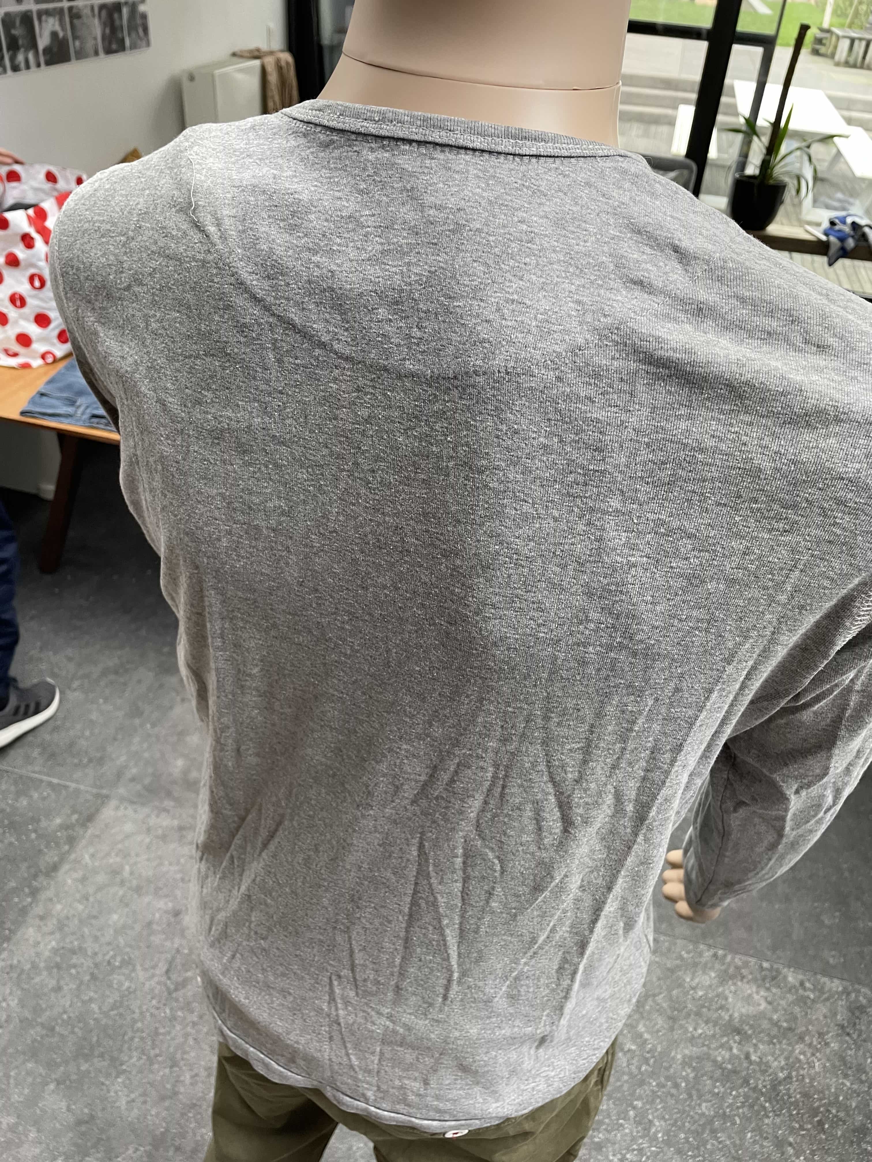 <i class="fa fa-undo" aria-hidden="true"></i>