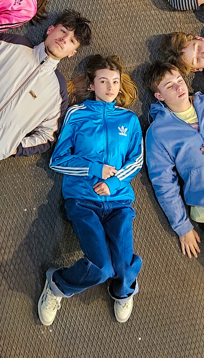 Premium Vintage Adidas Vest Blauw Size 46